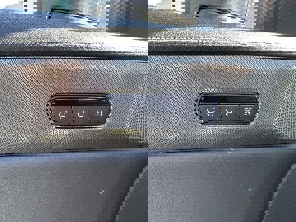 Used 2024 INFINITI QX60 Luxe w/ Cargo Package image 22