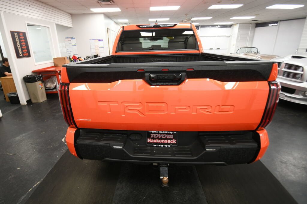Certified 2022 Toyota Tundra TRD Pro AWD/4WD image 7