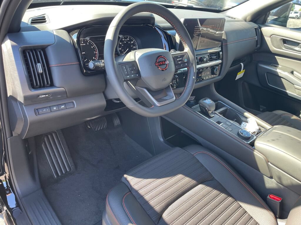 New 2026 Nissan Pathfinder Rock Creek AWD/4WD image 6