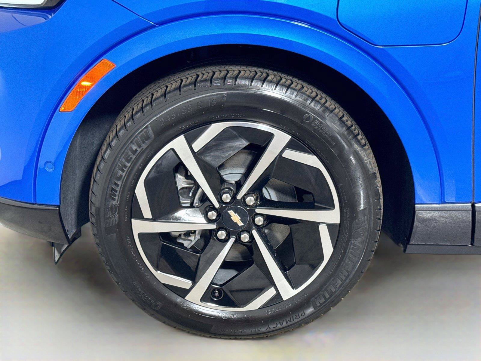 Certified 2024 Chevrolet Equinox EV LT w/ Active Safety Package 3 FWD image 28