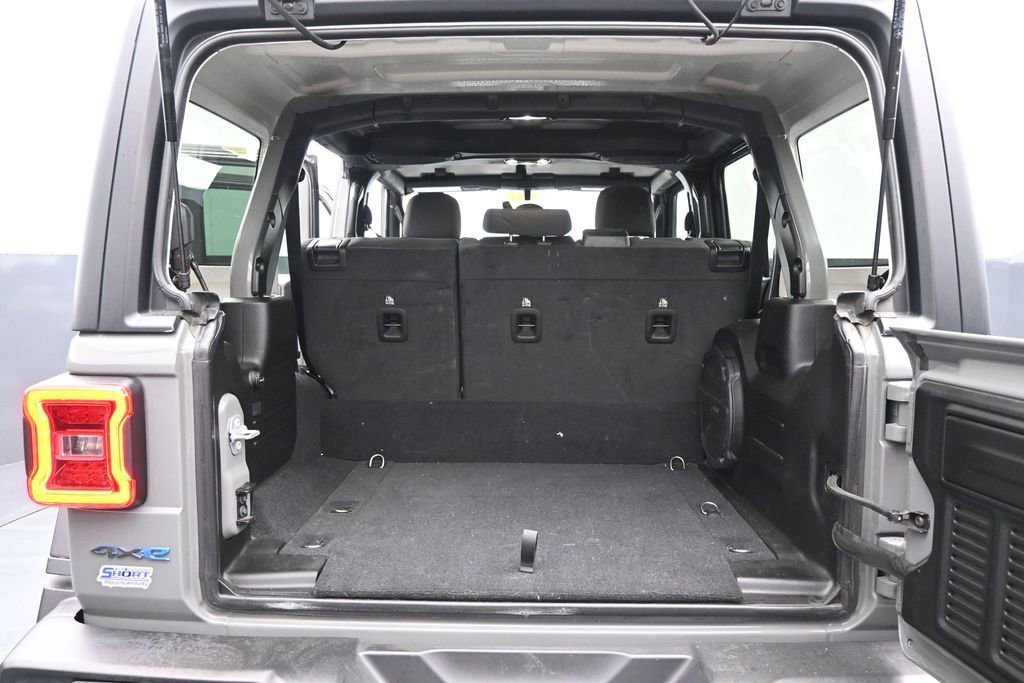 Used 2021 Jeep Wrangler Unlimited Rubicon 4xe w/ Dual Top Group AWD/4WD image 26