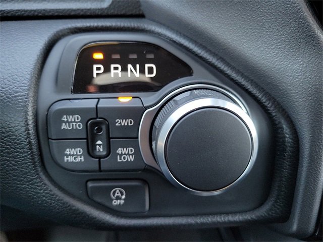 New 2026 RAM 1500 4x4 Crew Cab image 16