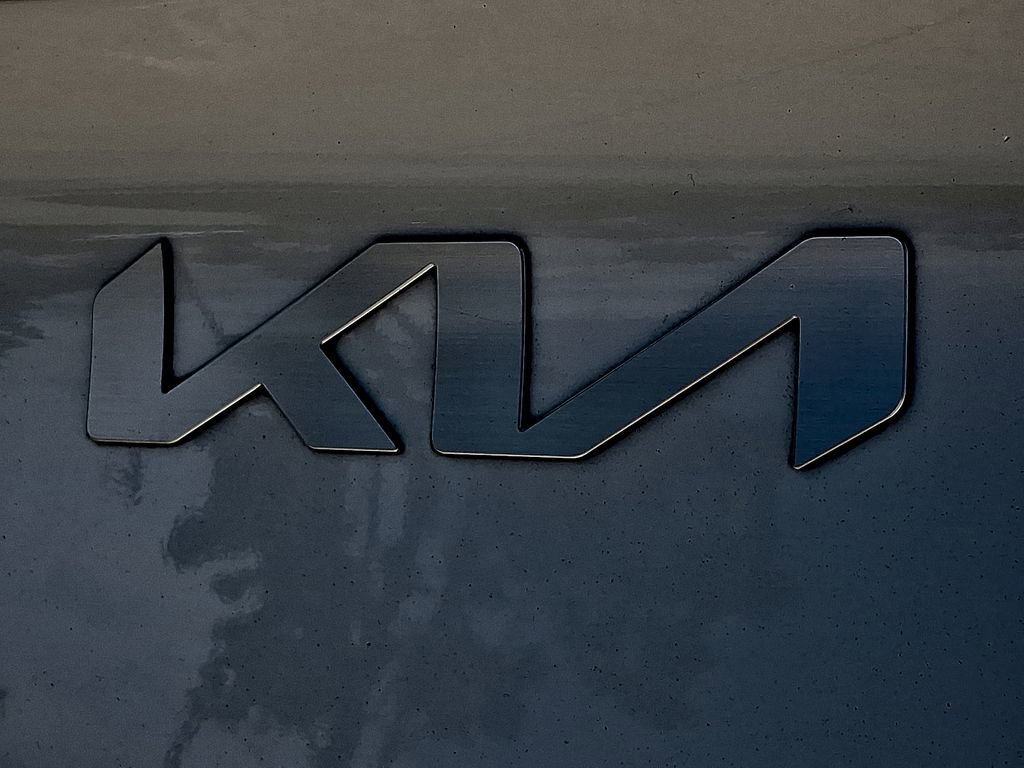 Used 2023 Kia Sportage EX AWD/4WD image 30