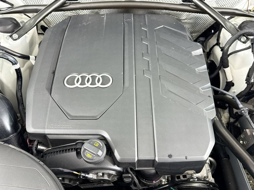 Used 2024 Audi Q5 2.0T Premium AWD/4WD image 23