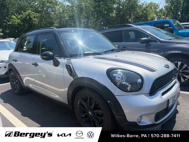 Used 2013 MINI Cooper Countryman S FWD image 2