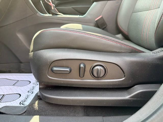 Certified 2024 Chevrolet Equinox RS w/ LPO, Floor Liner Package FWD image 14