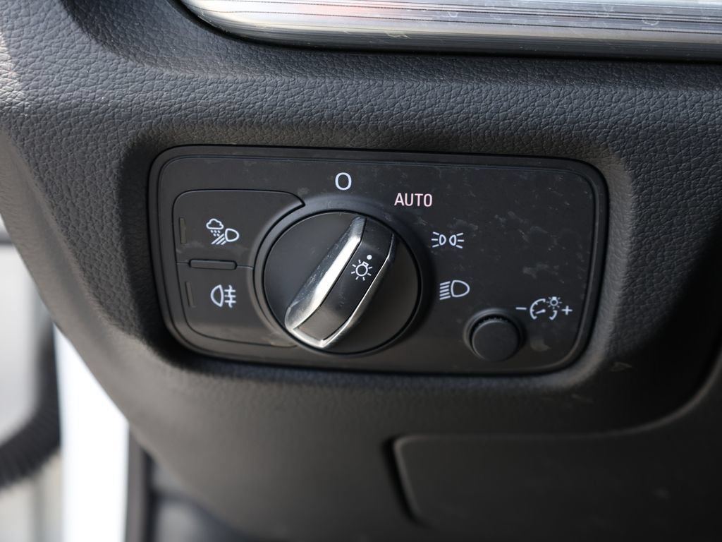 Used 2020 Audi A3 2.0T Premium FWD image 32