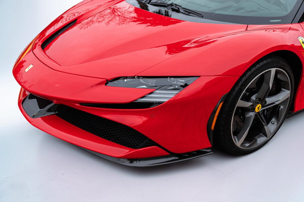 Certified 2022 Ferrari SF90 Spider AWD/4WD image 31