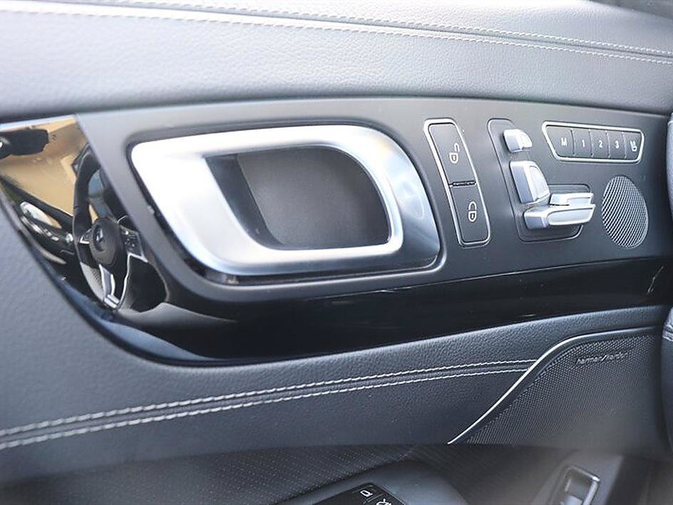 Used 2015 Mercedes-Benz SL 550 image 61