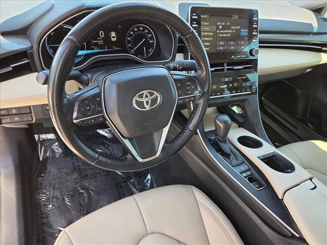 Used 2019 Toyota Avalon XLE w/ Protection Package FWD image 10