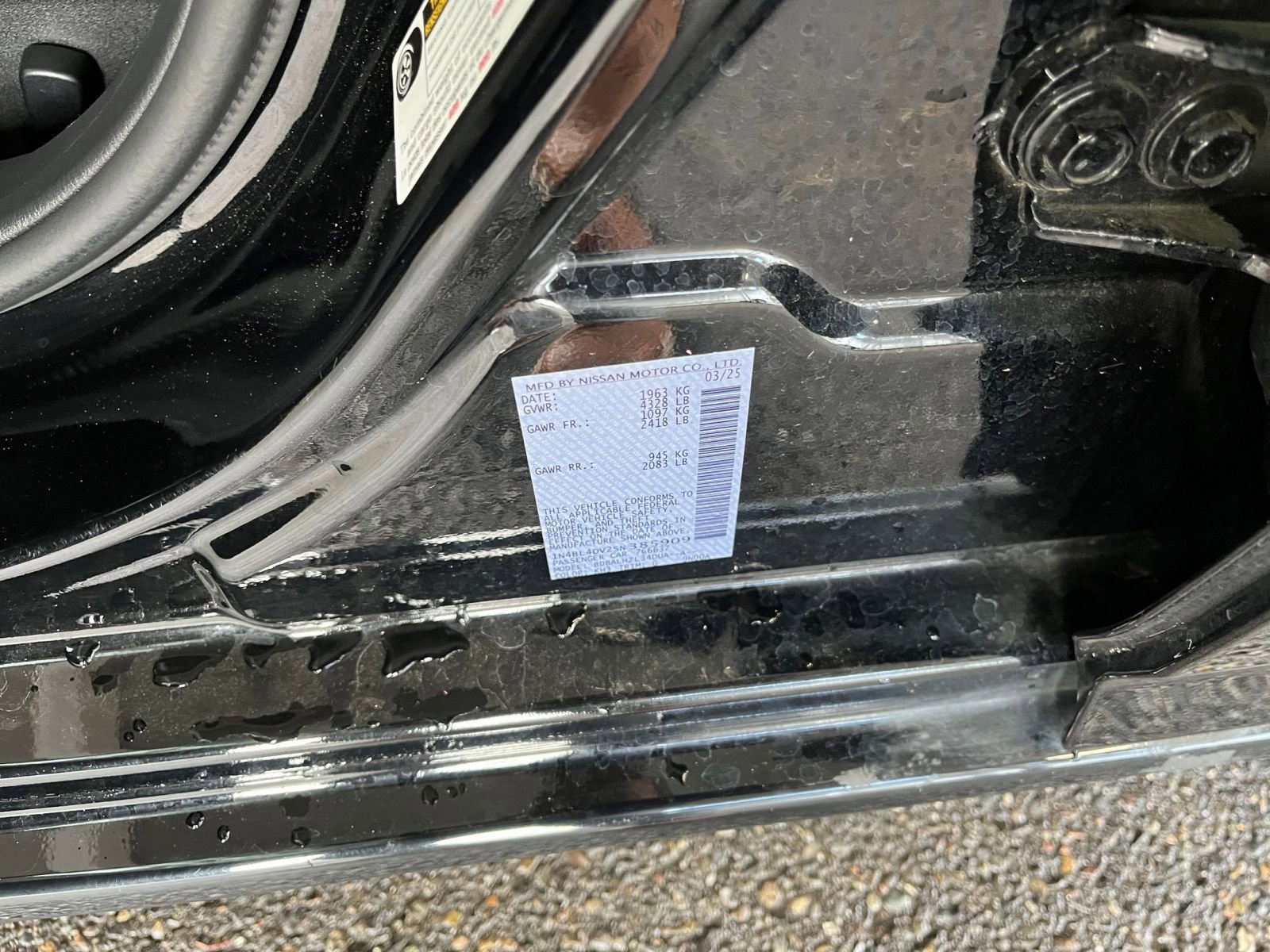 Used 2025 Nissan Altima 2.5 SV FWD image 30