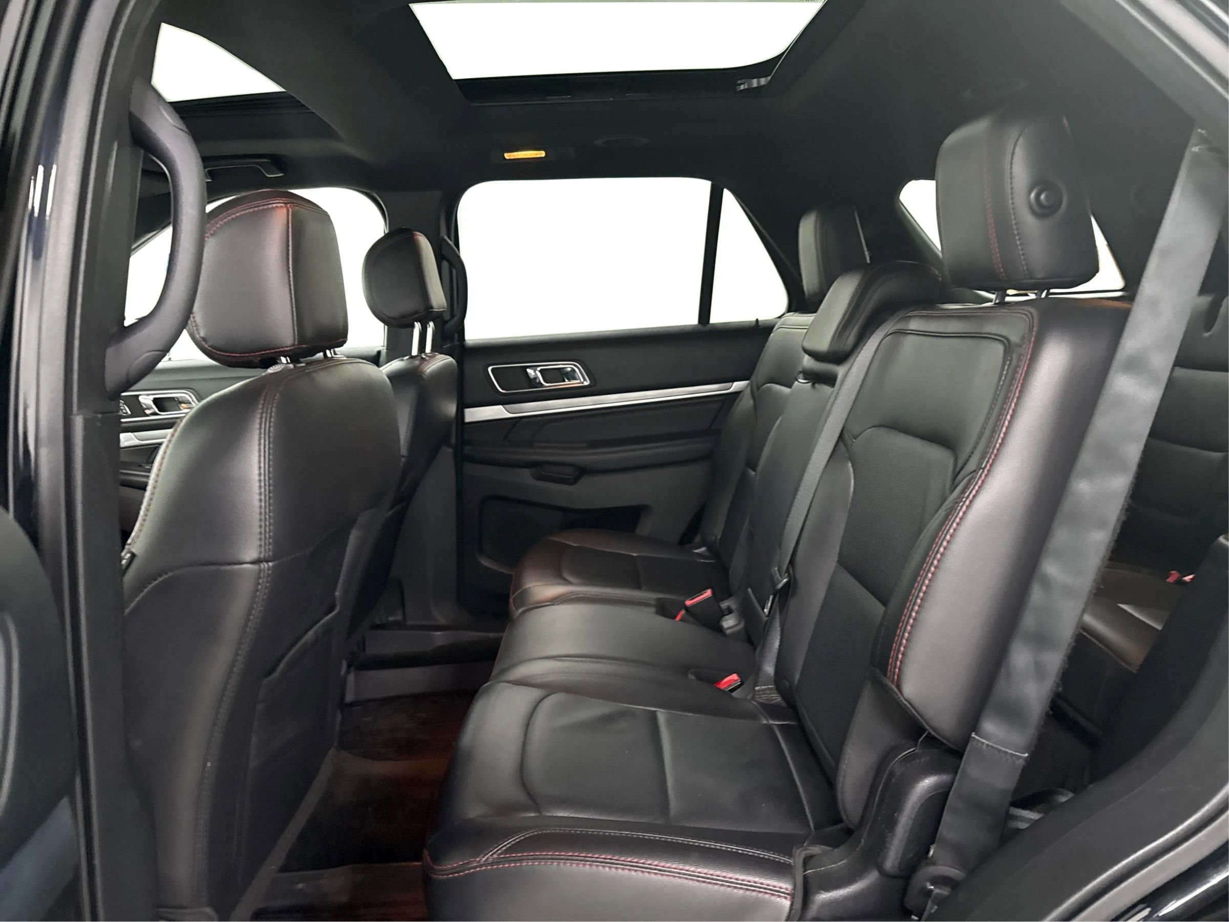 Used 2017 Ford Explorer Sport w/ Equipment Group 401A image 10