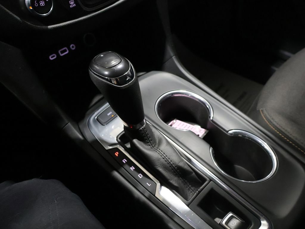 Used 2020 Chevrolet Equinox LT image 29