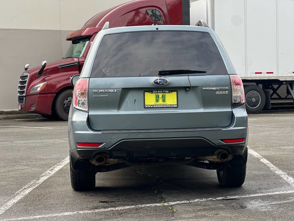 Used 2012 Subaru Forester 2.5X Premium w/ All-Weather Pkg image 4