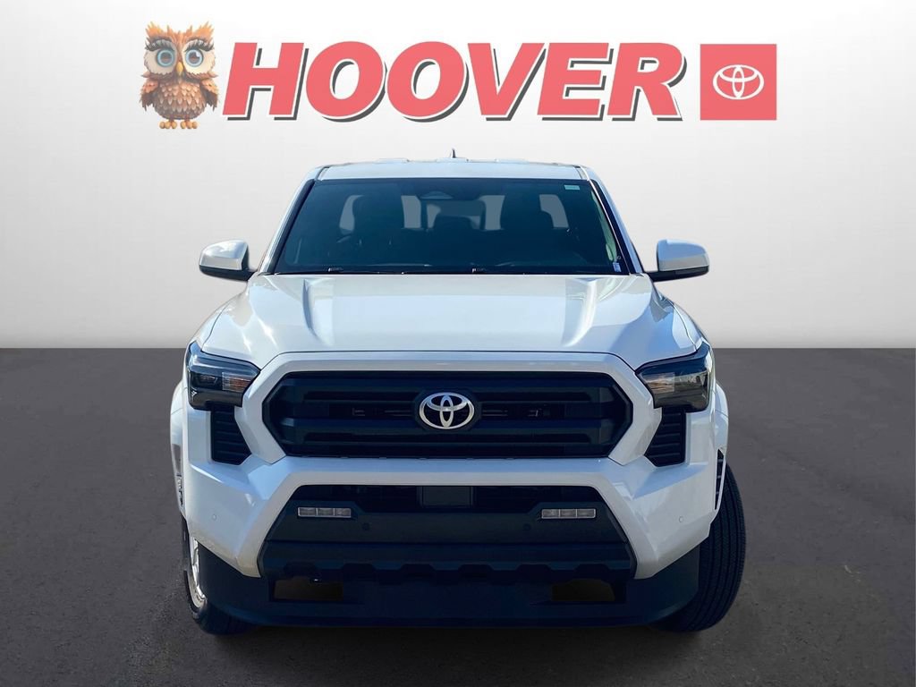 Used 2025 Toyota Tacoma SR5 AWD/4WD image 6