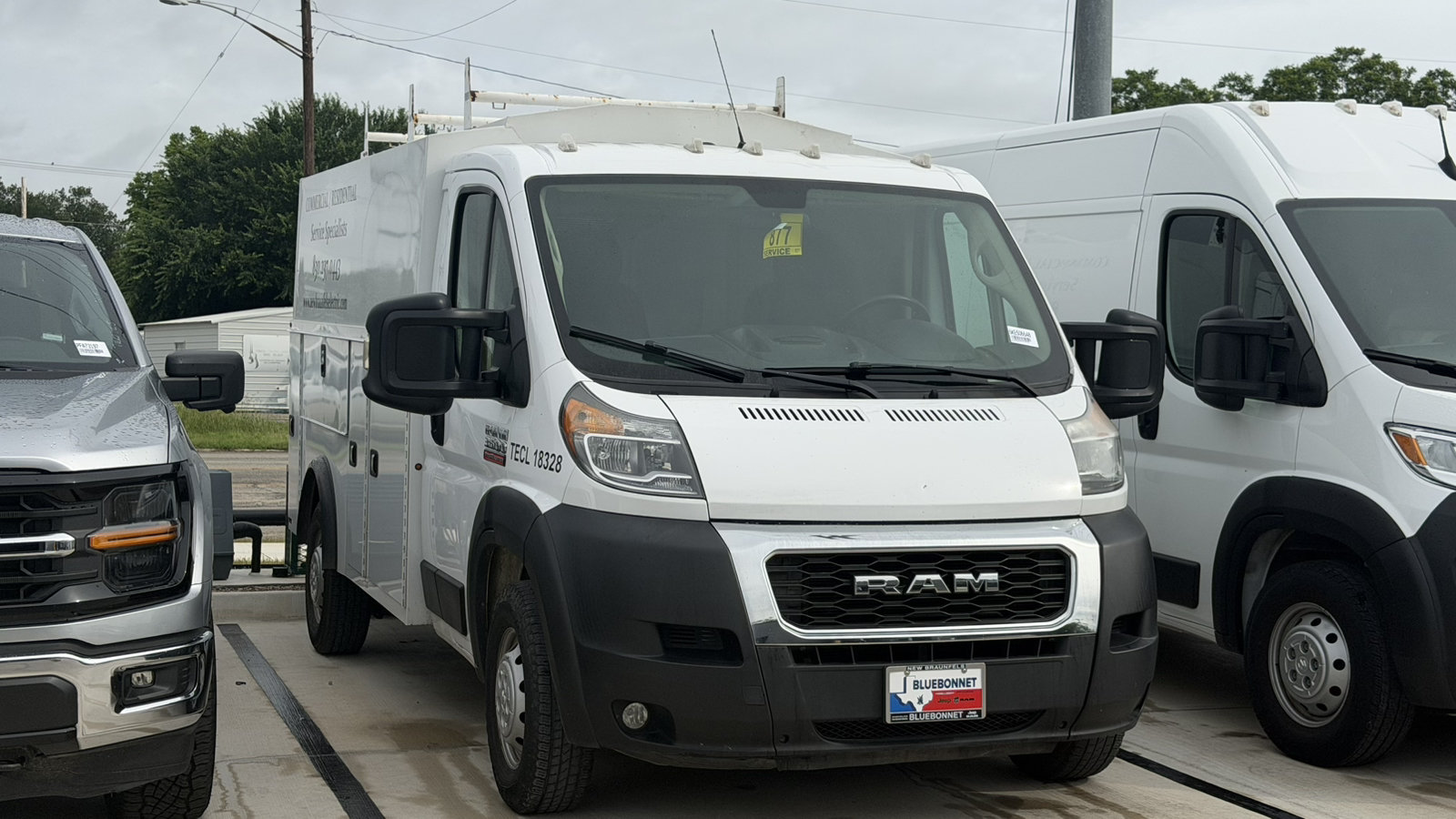 Used 2019 RAM ProMaster 3500 w/ Premium Appearance Group FWD image 13