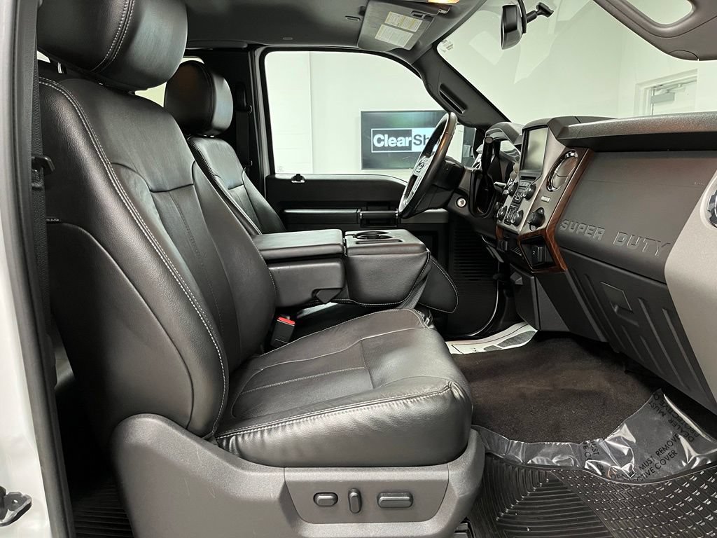 Used 2014 Ford F250 Lariat w/ Lariat Interior Package AWD/4WD image 52