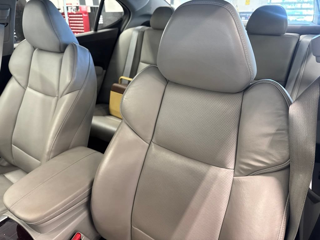 Used 2015 Acura TLX V6 w/ Technology Package FWD image 13