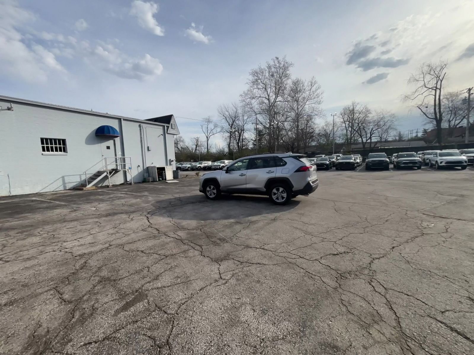 Used 2025 Toyota RAV4 XLE w/ Weather Package FWD image 15