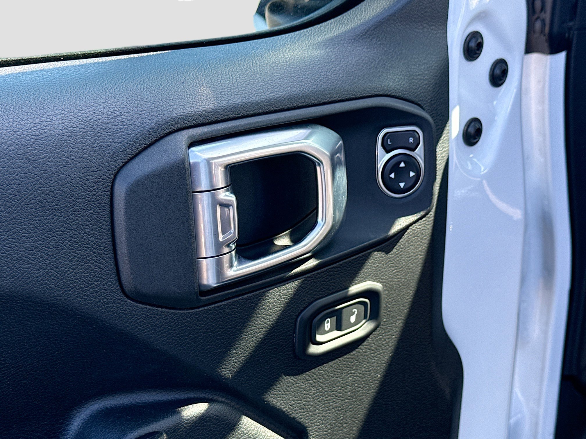 Used 2021 Jeep Wrangler Unlimited Rubicon image 8