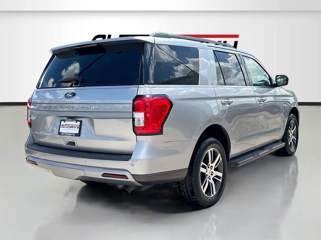 Used 2024 Ford Expedition XLT image 7