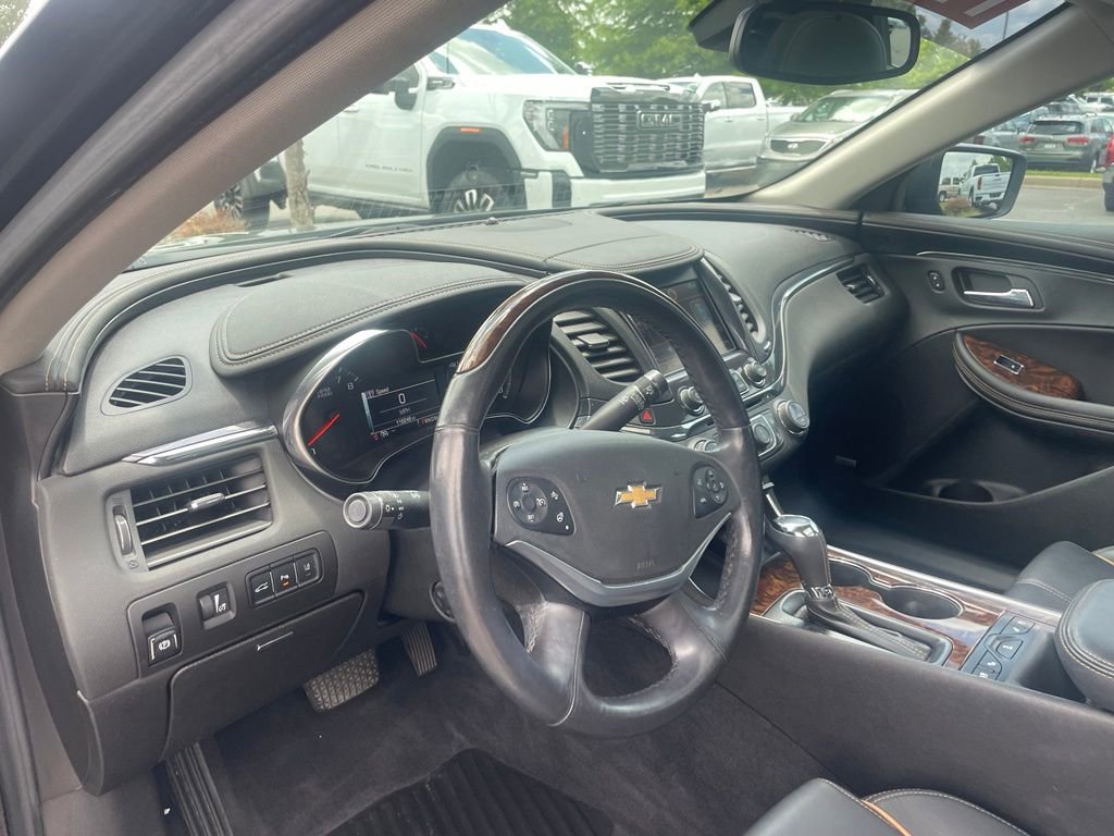 Used 2014 Chevrolet Impala LTZ FWD image 9