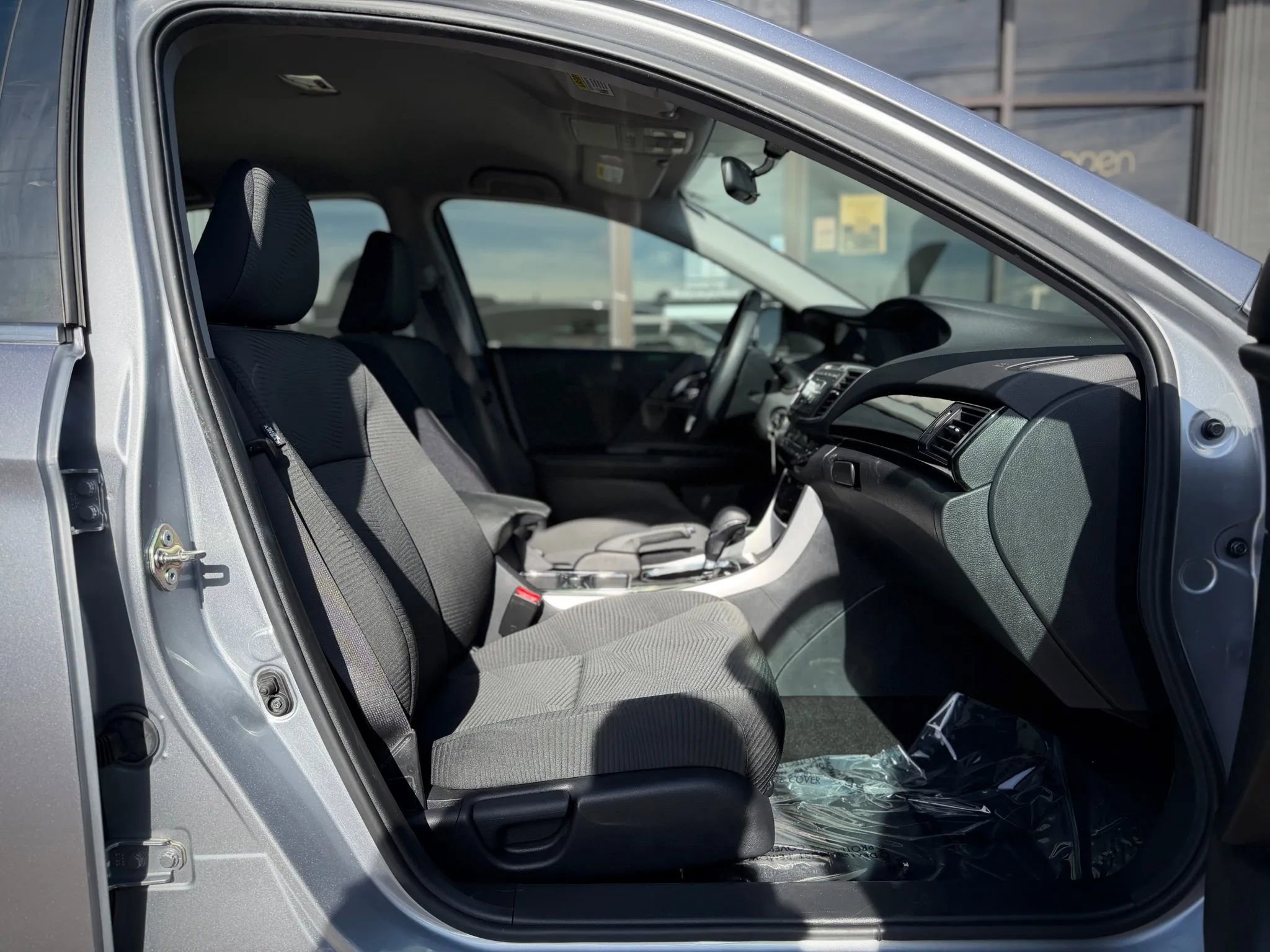 Used 2016 Honda Accord LX image 18