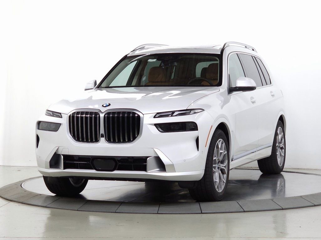 New 2026 BMW X7 xDrive40i image 3
