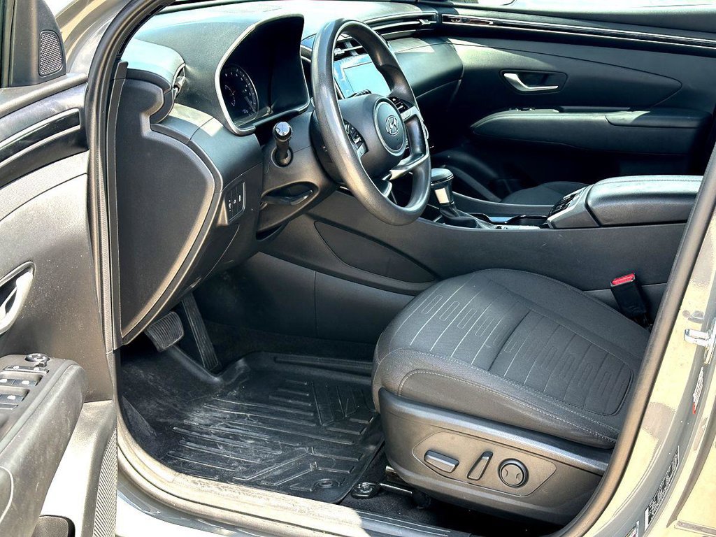 Used 2023 Hyundai Santa Cruz SEL FWD image 13