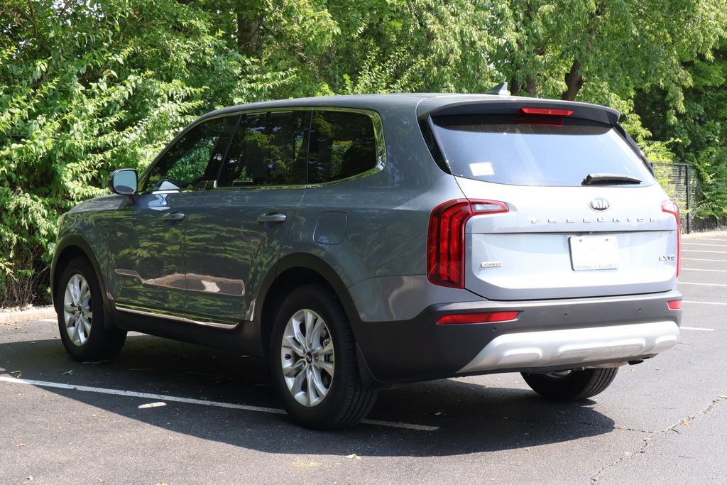 Used 2020 Kia Telluride LX AWD/4WD image 5