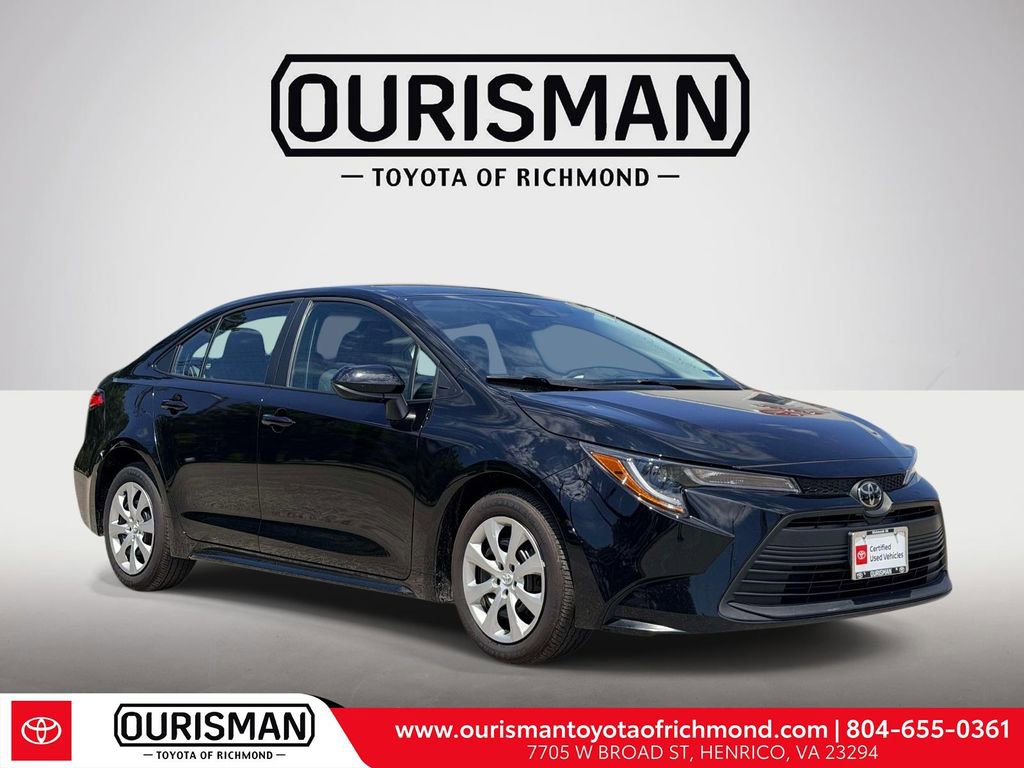 Certified 2025 Toyota Corolla LE FWD image 1