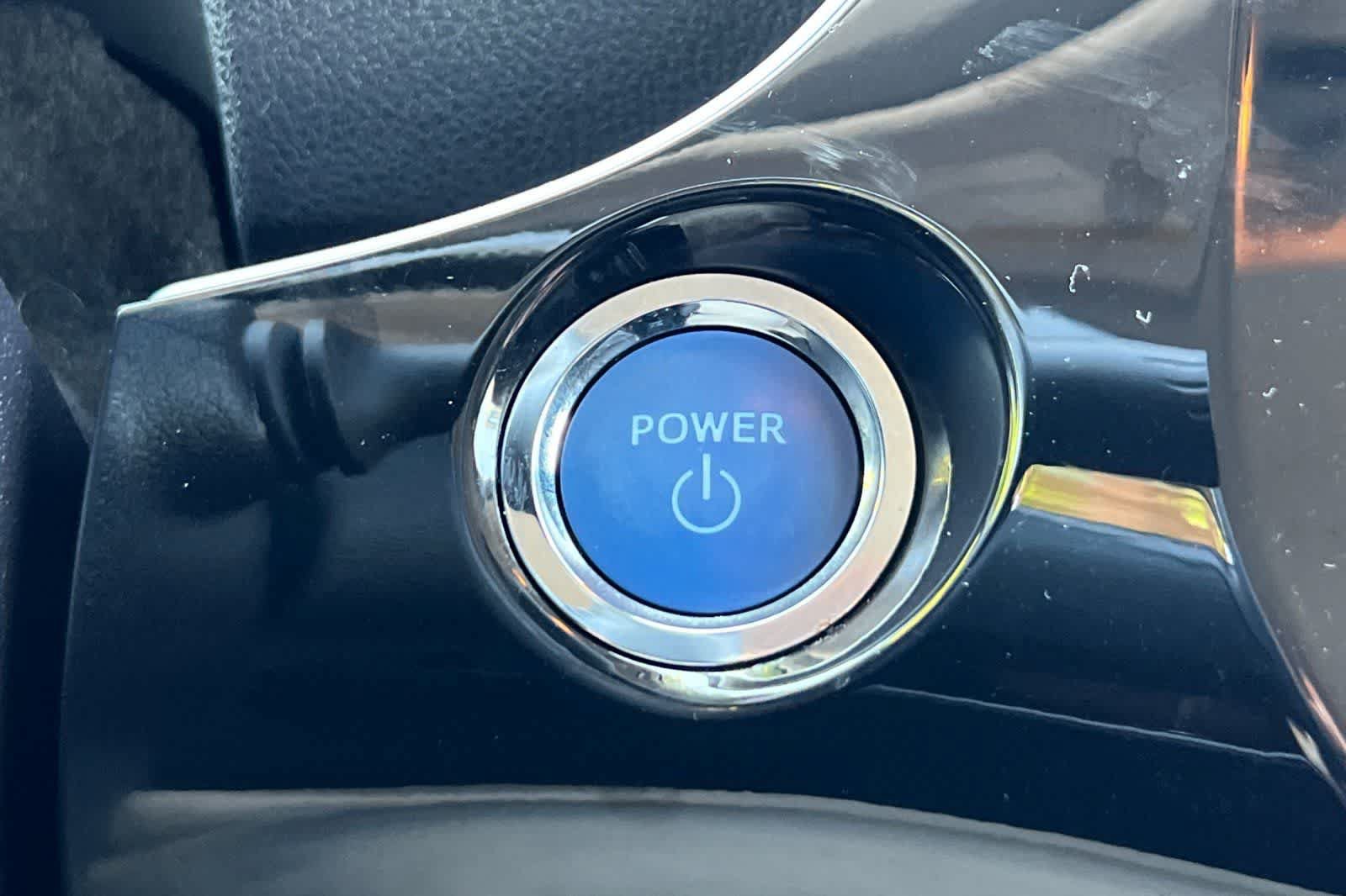 Used 2022 Toyota Prius Prime LE FWD image 27