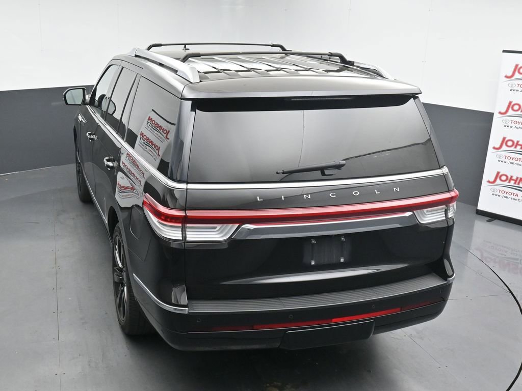 Used 2022 Lincoln Navigator Reserve AWD/4WD image 15