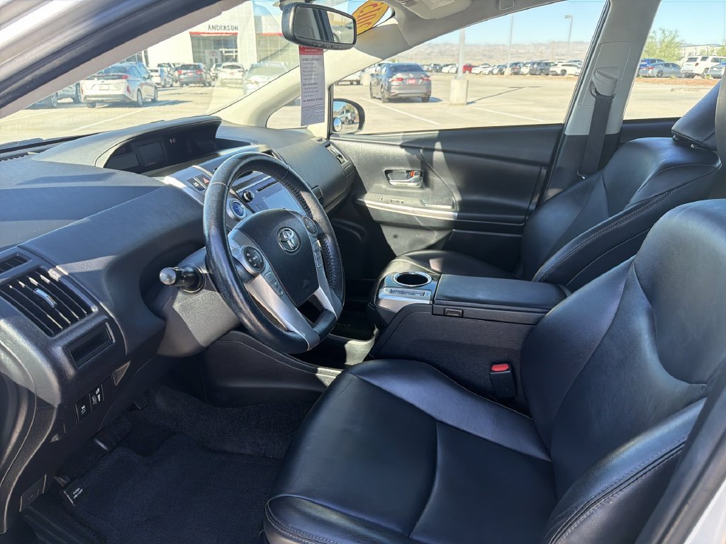 Used 2015 Toyota Prius V Four FWD image 25