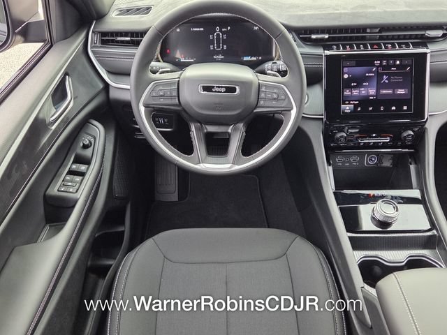 New 2026 Jeep Grand Cherokee L 2WD image 7