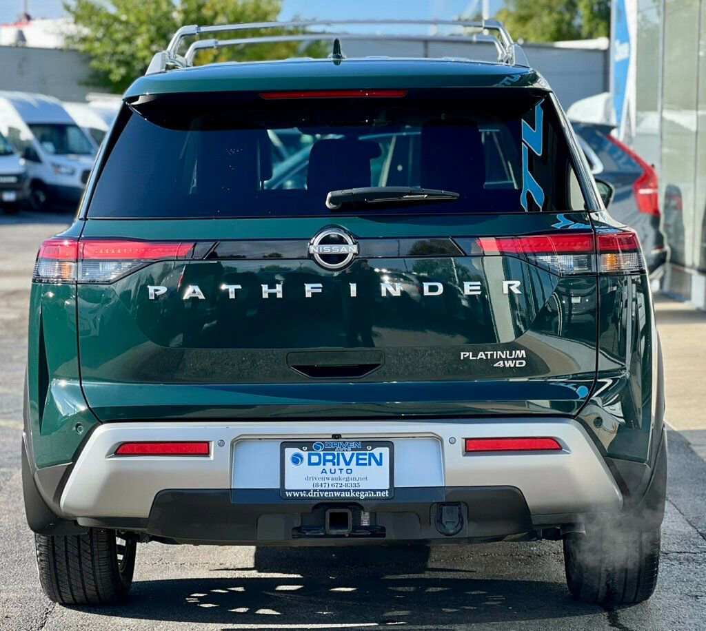 Used 2022 Nissan Pathfinder Platinum w/ Cargo Package image 32