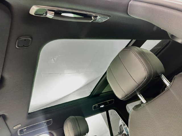 New 2027 Land Rover Range Rover SE AWD/4WD image 21