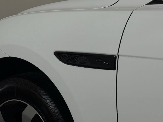 New 2026 Jaguar F-PACE R-Dynamic S AWD/4WD image 13