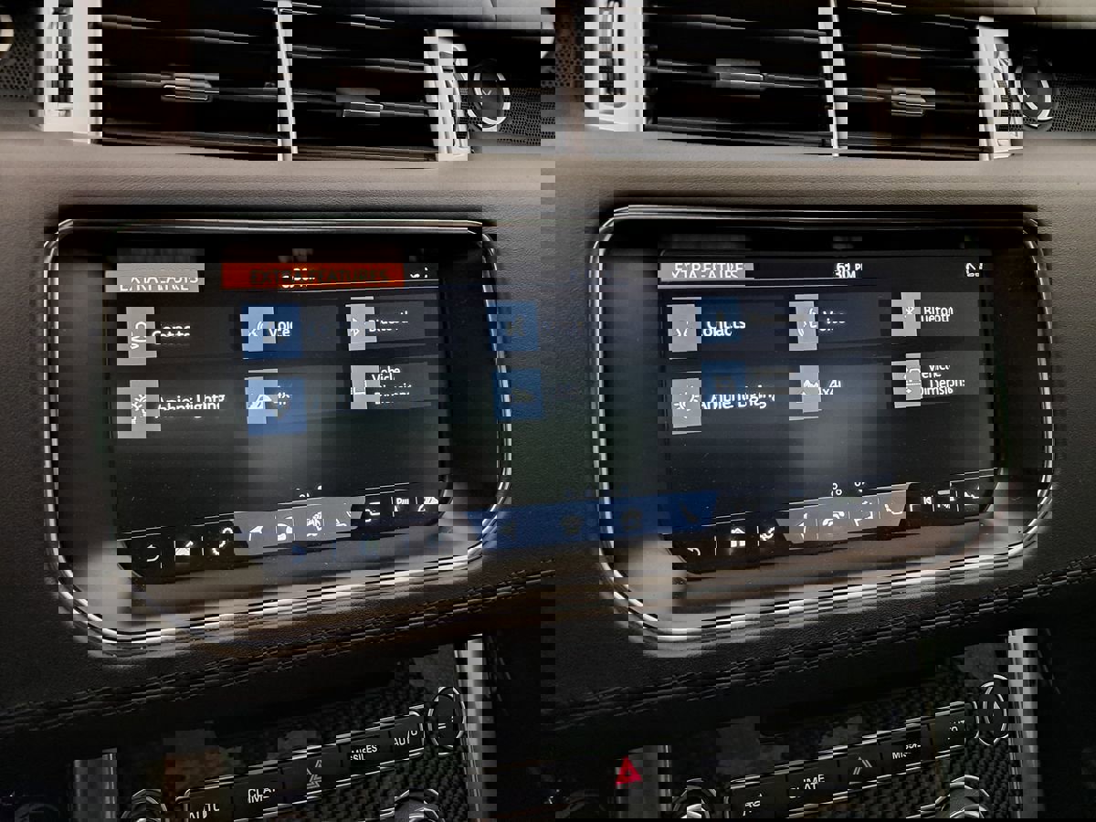 Used 2017 Land Rover Range Rover Sport SVR AWD/4WD image 49