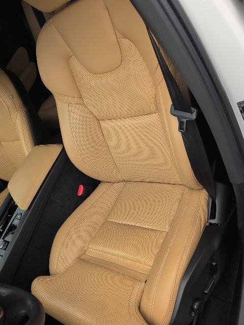 Used 2023 Volvo XC60 T8 Ultimate AWD/4WD image 20
