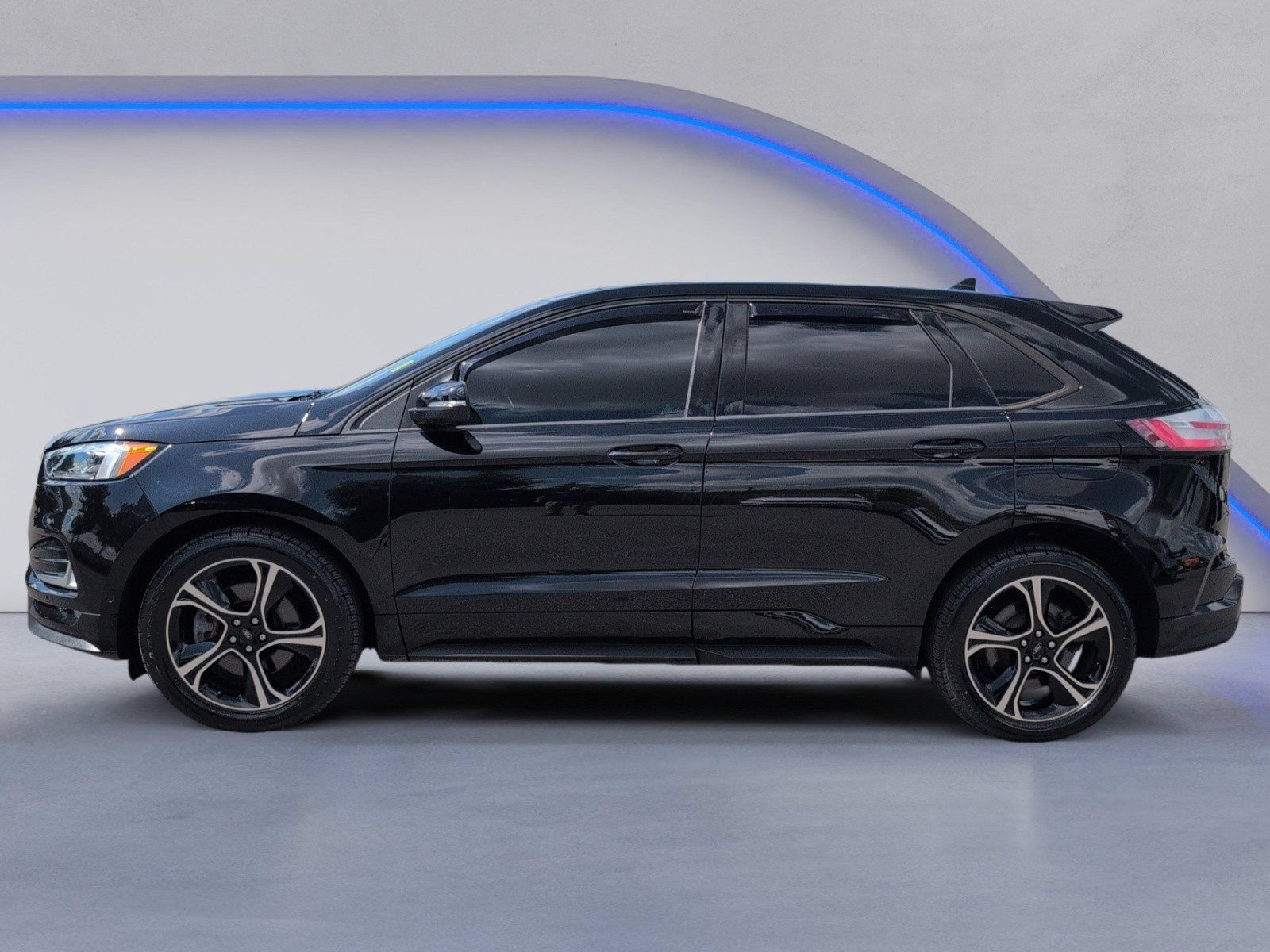 Used 2020 Ford Edge ST w/ Equipment Group 401A AWD/4WD image 11
