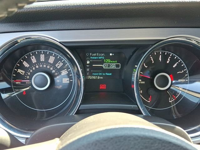 Used 2014 Ford Mustang Premium image 19