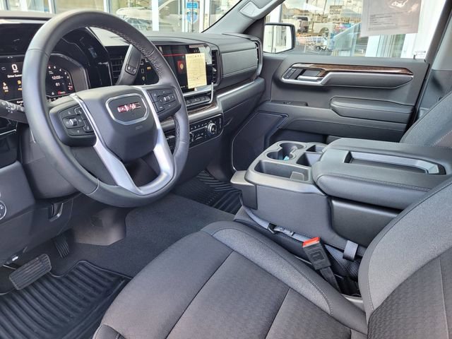 Used 2025 GMC Sierra 1500 SLE w/ Preferred Package image 11