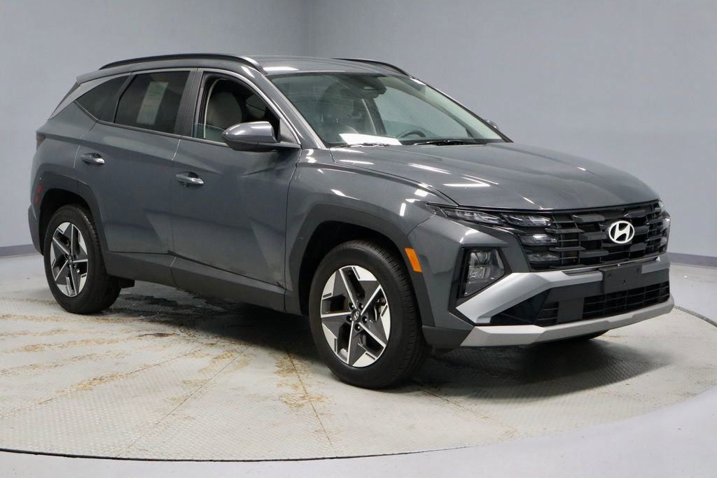Certified 2025 Hyundai Tucson SEL