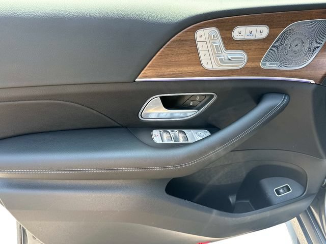 Certified 2025 Mercedes-Benz GLS 450 4MATIC image 15