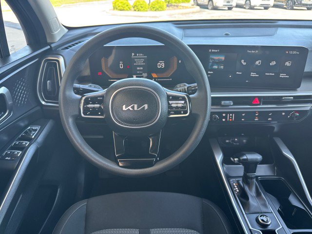 Used 2024 Kia Sorento LX FWD image 8