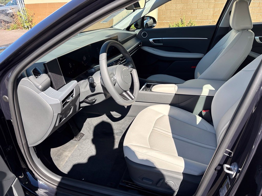 New 2026 Hyundai Sonata SEL AWD/4WD image 11