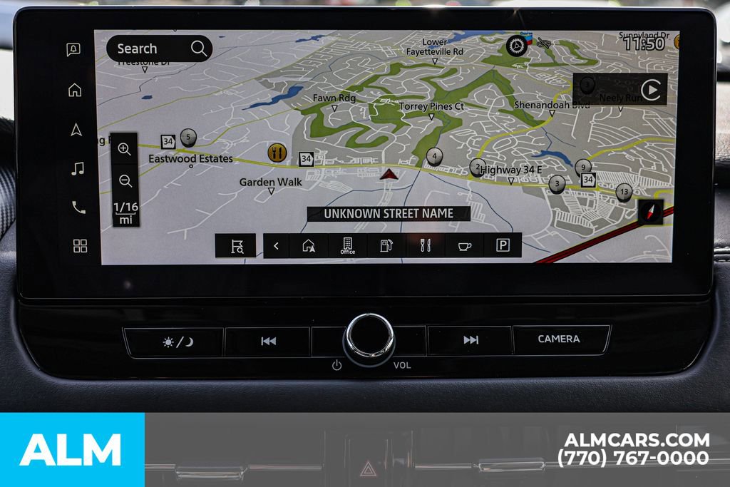 Used 2025 Mitsubishi Outlander SE image 40