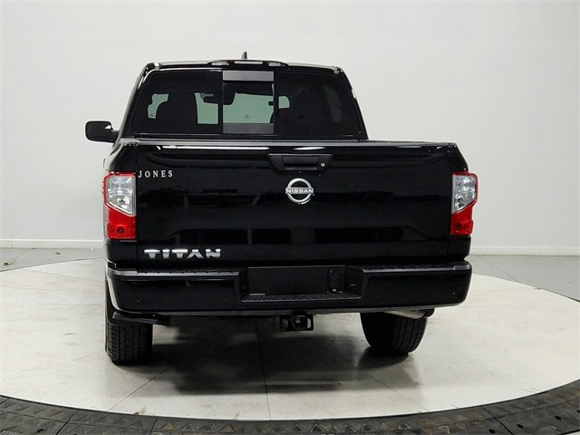 Used 2024 Nissan Titan SV w/ Accessory Utility Package image 6