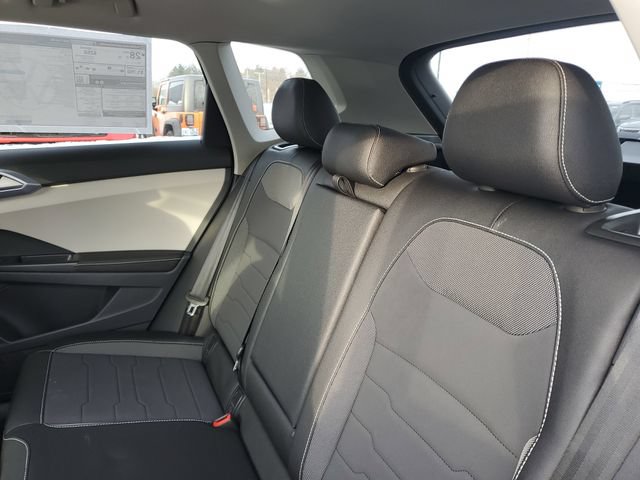 New 2026 Volkswagen Taos SE AWD/4WD image 27